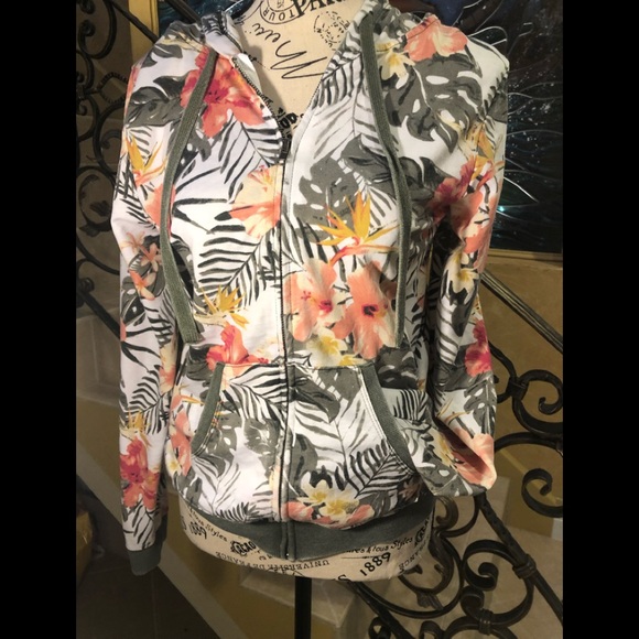 Others Follow Tops - Others follow full Zip sweatshirt cardigan M